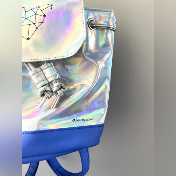 ⭐️American Girl Luciana Vega GOTY 2018 Chrome Backpack for Children - Picture 4 of 7